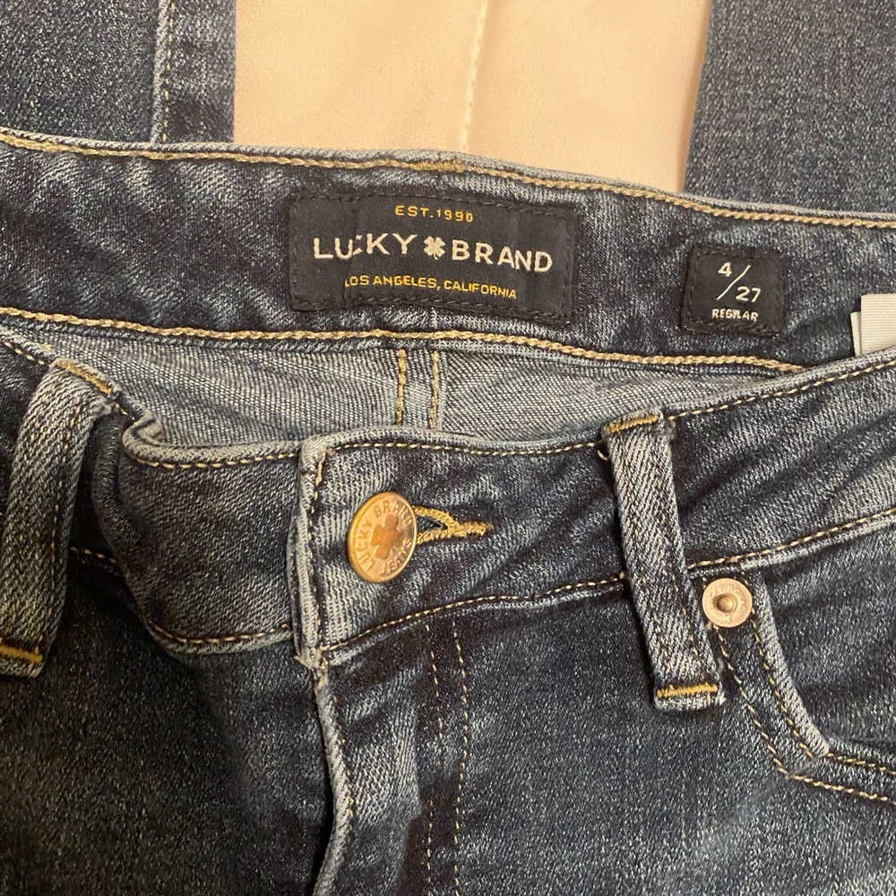 Lucky Brand Dark Blue Jeans